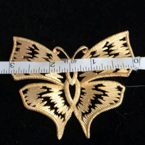Christian Dior Large Gold Tone Butterfly Brooch (A131) - Picture 1 of 6